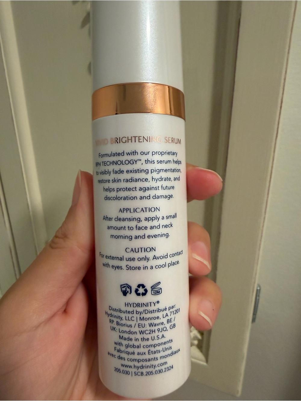 HYDRINITY VIVID Brightening Serum - Picture 5 of 7